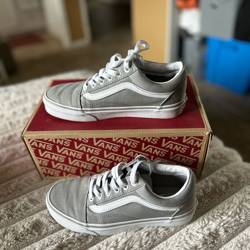 Vans Old Skool Sneakers - Picture 2 of 5